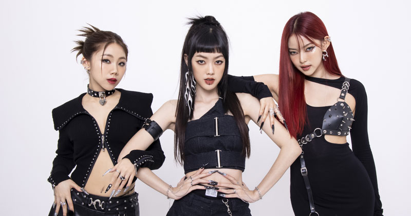 3 สาว “PiXXiE” โกอินเตอร์ร่วมโปรเจคแดนซ์คอลแลปเกิร์ลกรุ๊ปชื่อดังจากประเทศญี่ปุ่น “SAKURAZAKA46”